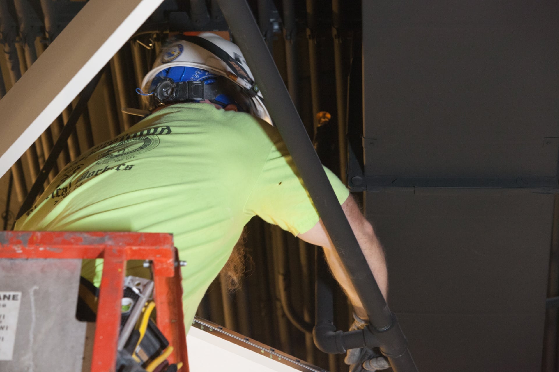 Commercial Electrician